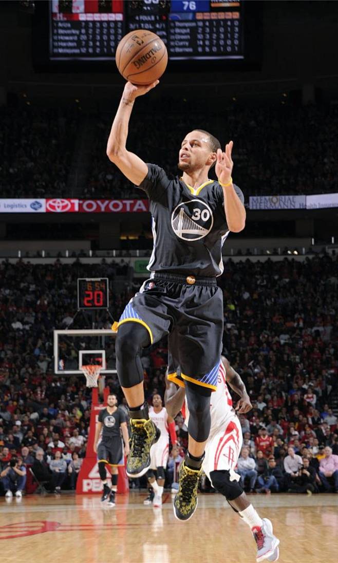 面临困境的 面临困境的